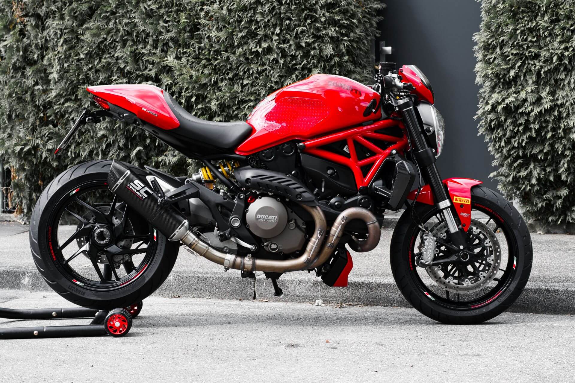 Ducati Monster 1200 Rear Wheel Stand