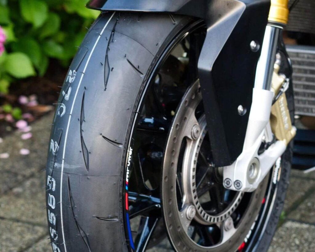 Bridgestone Battlax RS11 Front Tyre BMW S1000R