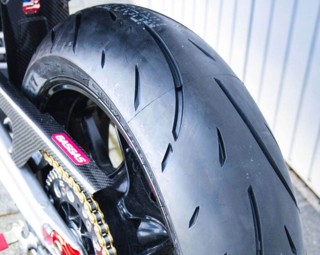 Maxxis Supermaxx Sport Rear Tire Detail