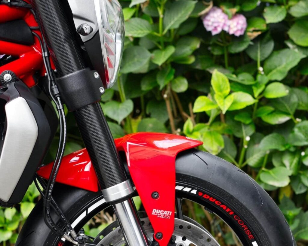 Pirelli Diablo Supercorsa SP V2 Front Tire Ducati Monster 1200