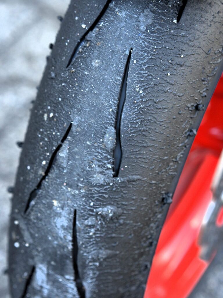 Battlax-RS12-Front after 5 Turns Racetrack